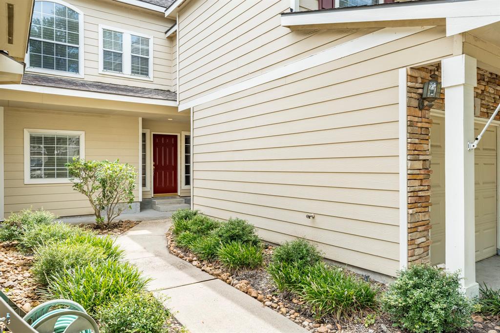 Photo 8 of 48 of 63 Wintergreen Trail townhome