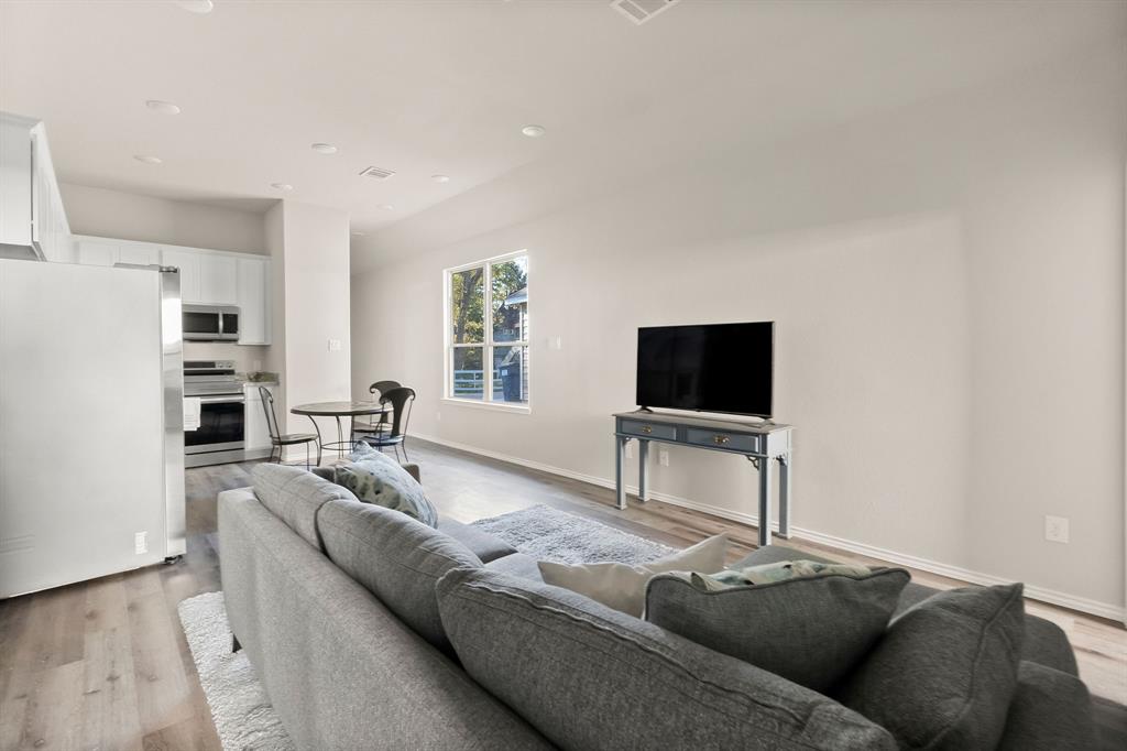 11631 Vistawood, Willis, Texas image 3
