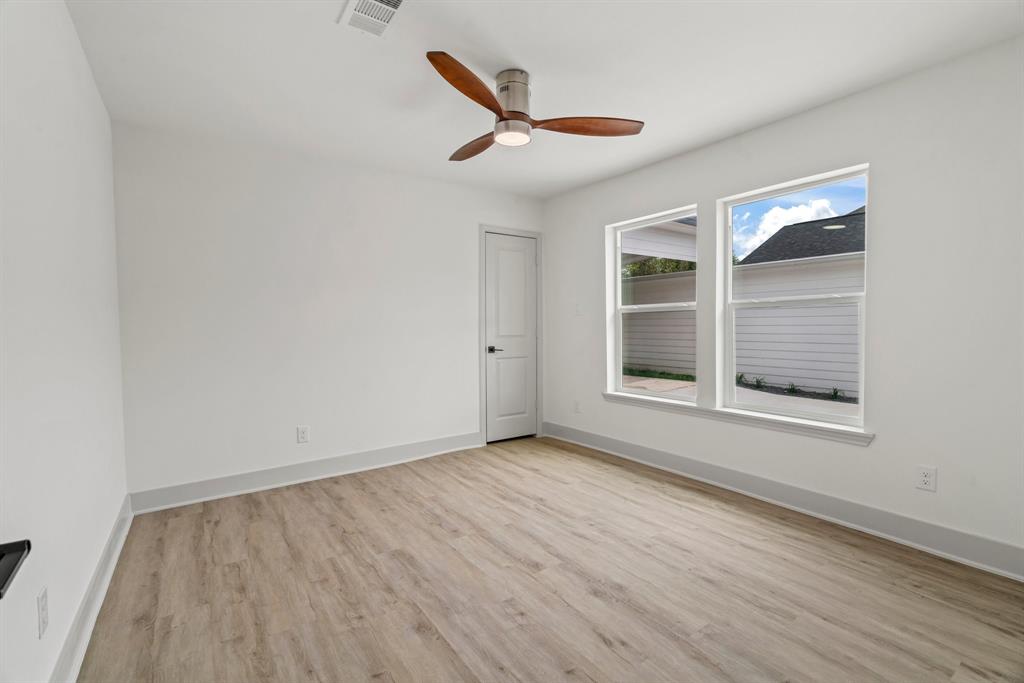 1009 Genova Street, Houston, Texas image 25