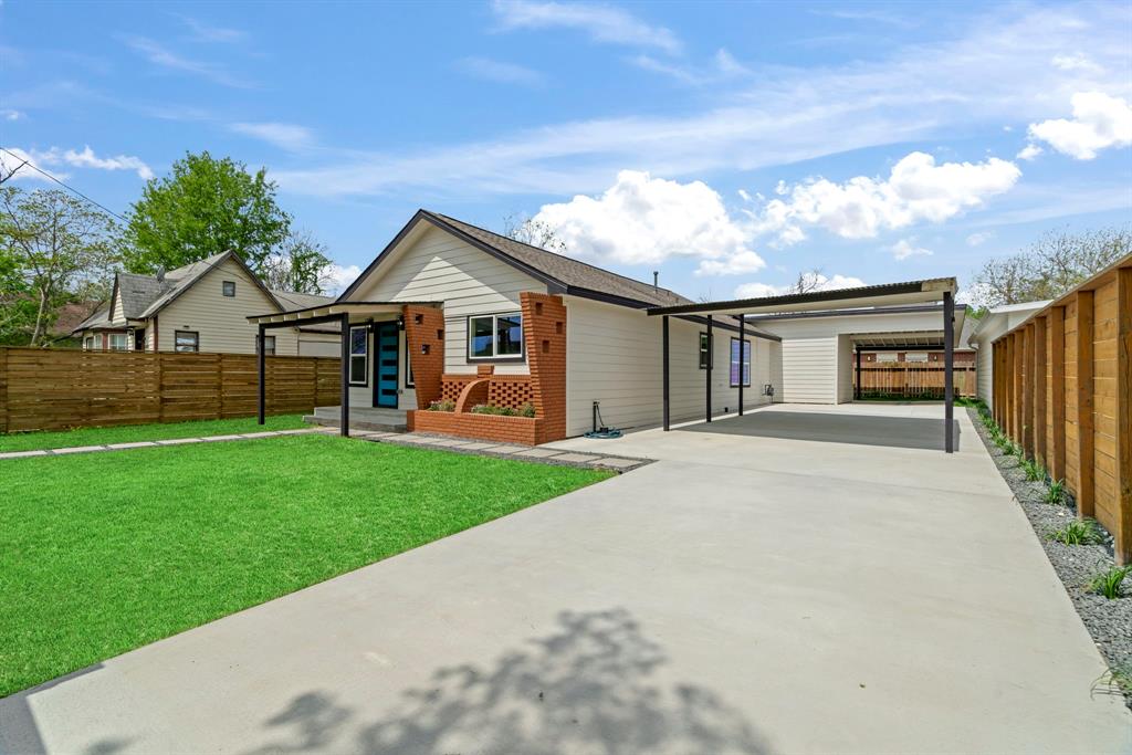 1009 Genova Street, Houston, Texas image 3