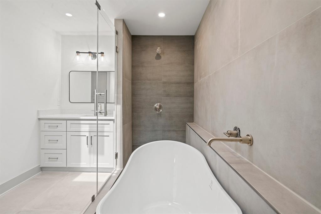 1009 Genova Street, Houston, Texas image 34