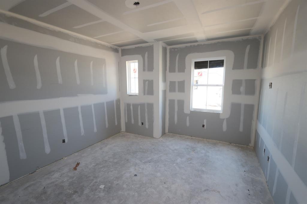 2618 Clapbread Lane, Rosenberg, Texas image 3