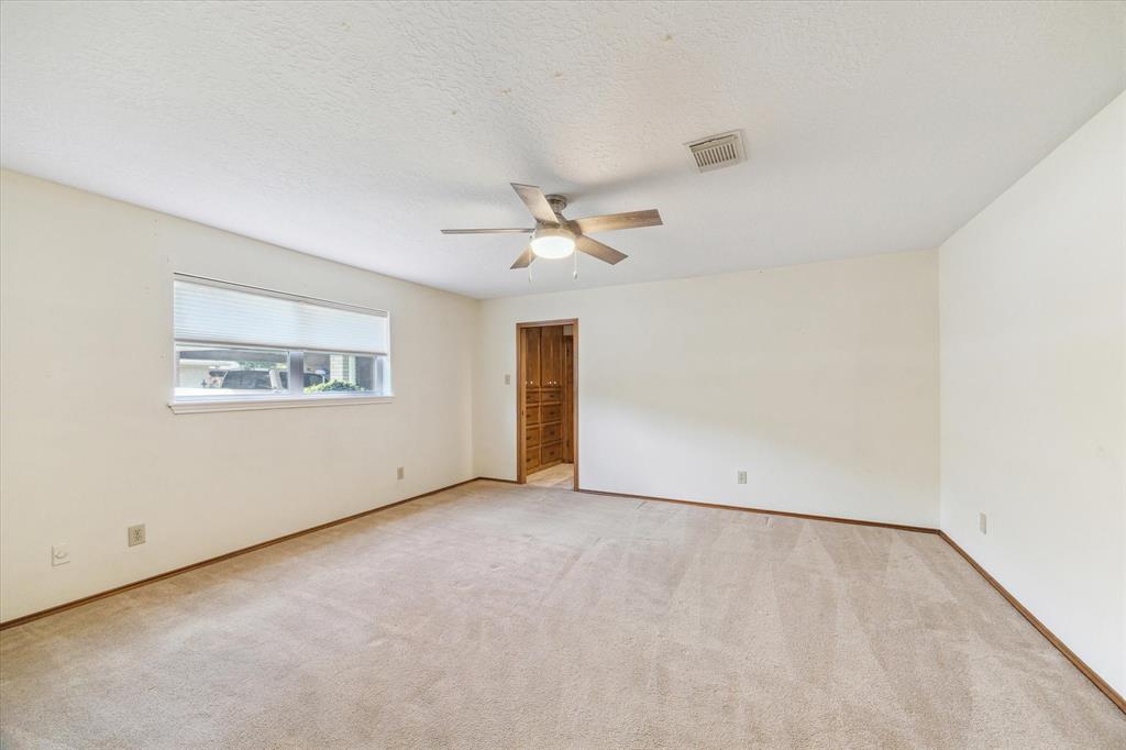 2210 Limerick Court, Deer Park, Texas image 22
