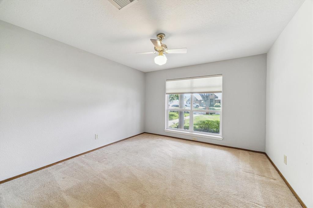 2210 Limerick Court, Deer Park, Texas image 18