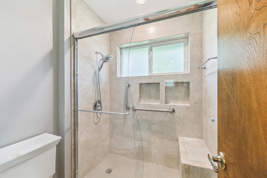 2210 Limerick Court, Deer Park, Texas image 25