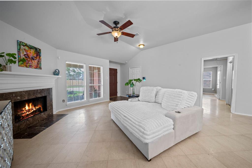15347 Ochre Leaf Trail, Cypress, Texas image 8