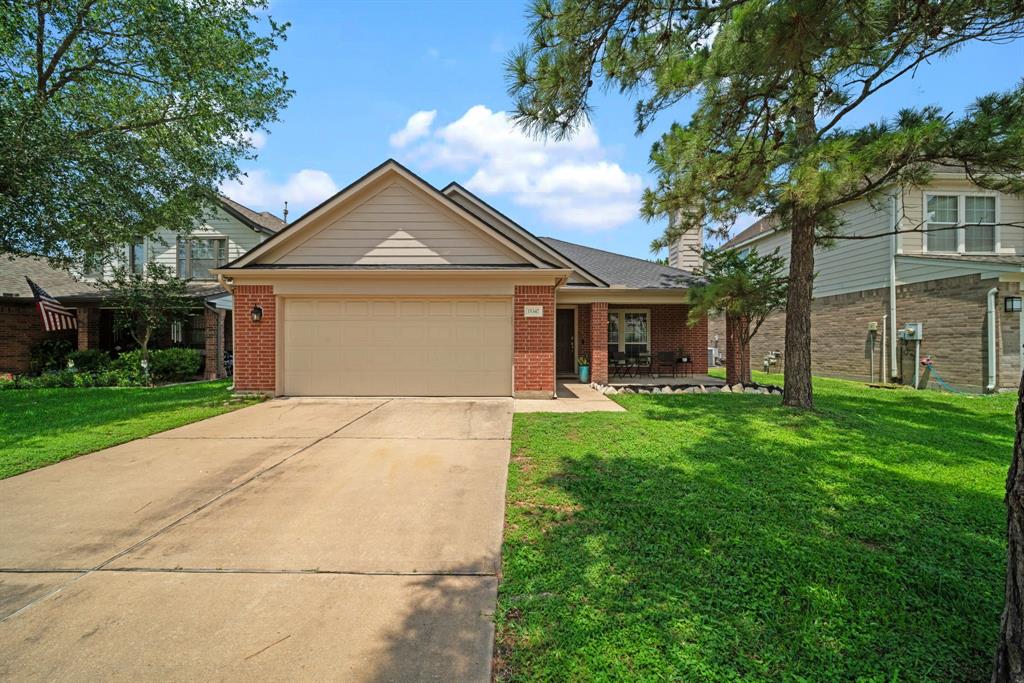 15347 Ochre Leaf Trail, Cypress, Texas image 2