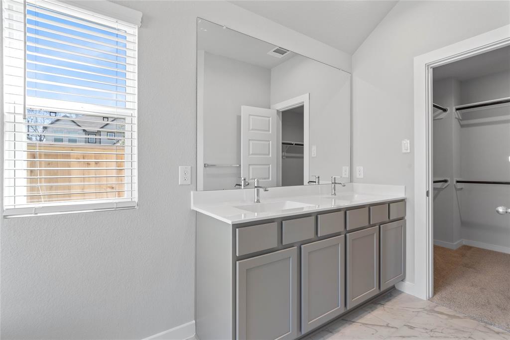 22902 Lotus Pass Drive, Spring, Texas image 12