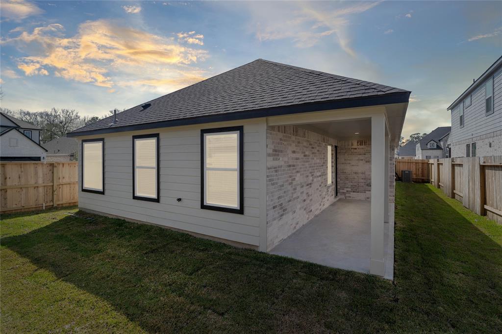 22902 Lotus Pass Drive, Spring, Texas image 14