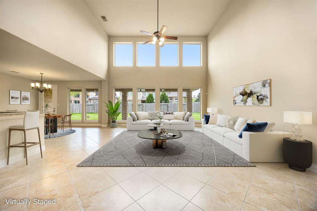 4014 Skipping Falls Lane, Katy, Texas image 9