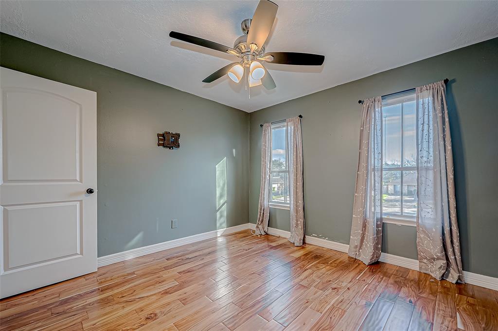 3818 Quail Meadow Drive, Missouri City, Texas image 14