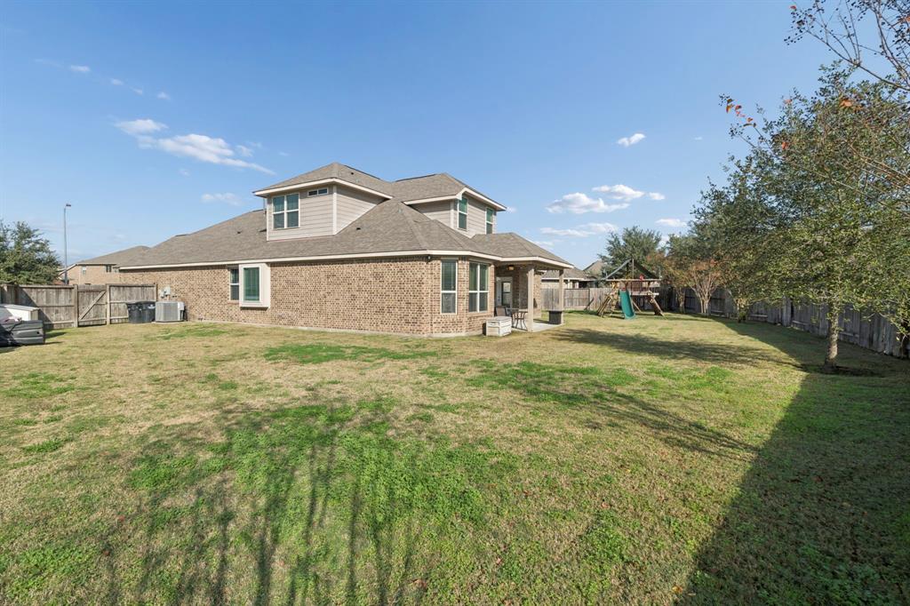 2206 Wolf Creek Court, Katy, Texas image 3