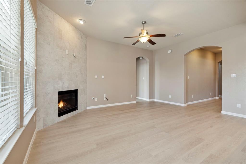 2206 Wolf Creek Court, Katy, Texas image 12