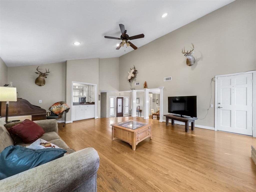 15621 Elwood Drive, Jersey Village, Texas image 11