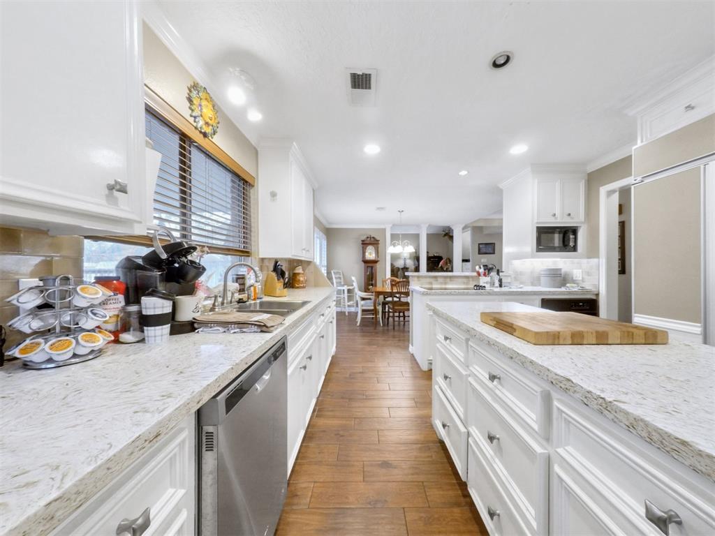 15621 Elwood Drive, Jersey Village, Texas image 19