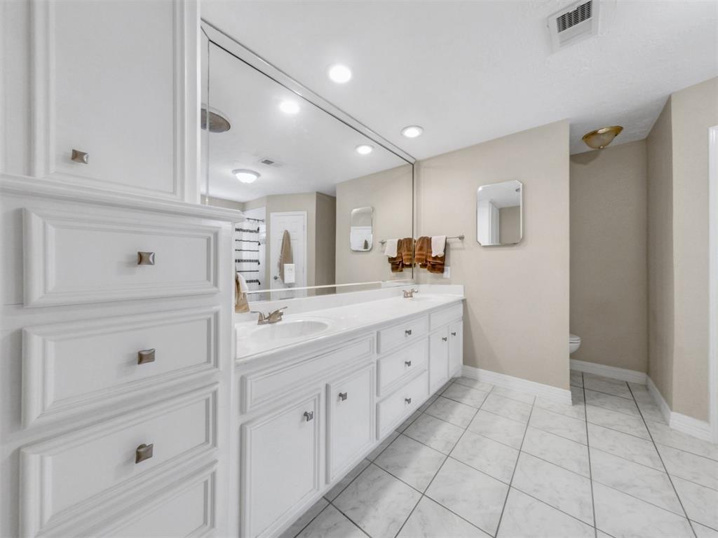 15621 Elwood Drive, Jersey Village, Texas image 27