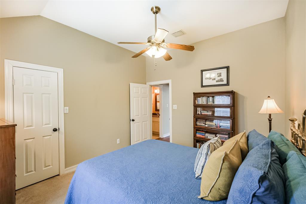 1823 Birnam Glen Drive, Sugar Land, Texas image 38