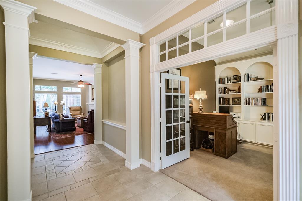 1823 Birnam Glen Drive, Sugar Land, Texas image 15