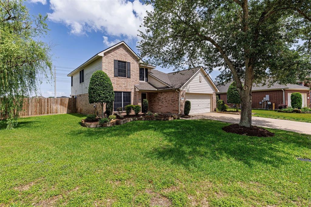 1918 N Everglades Dr Dr, Deer Park, Texas image 1