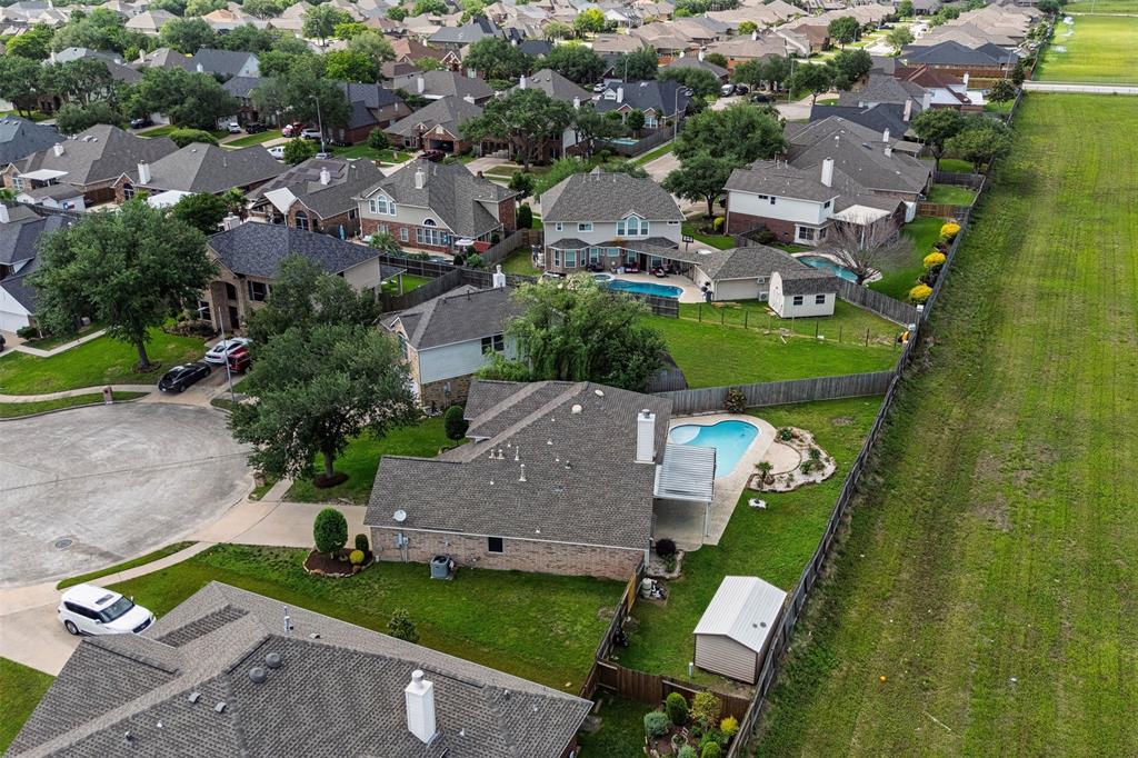 1918 N Everglades Dr Dr, Deer Park, Texas image 9