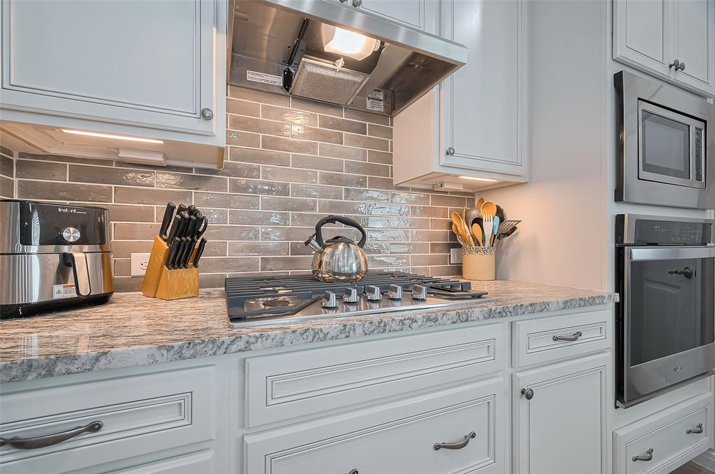 14011 Autumn Creek Court, Conroe, Texas image 6