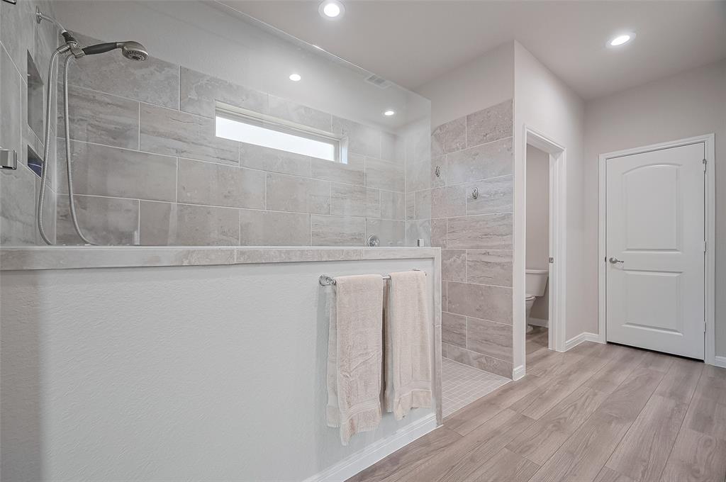 14011 Autumn Creek Court, Conroe, Texas image 18