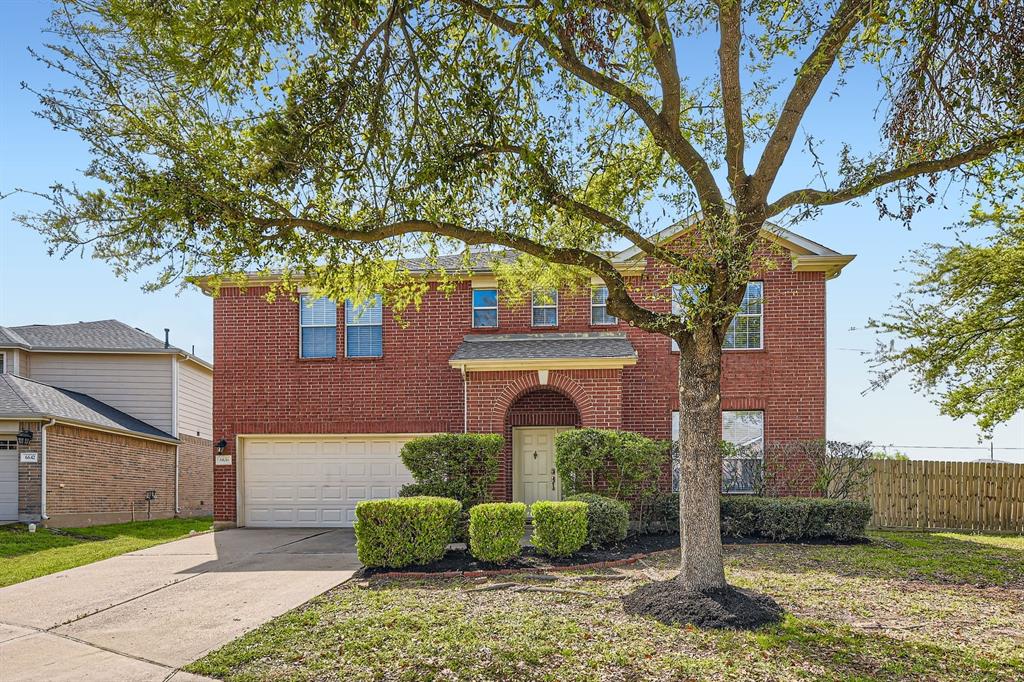 6638 Autumn Sunset Lane, Spring, Texas image 1