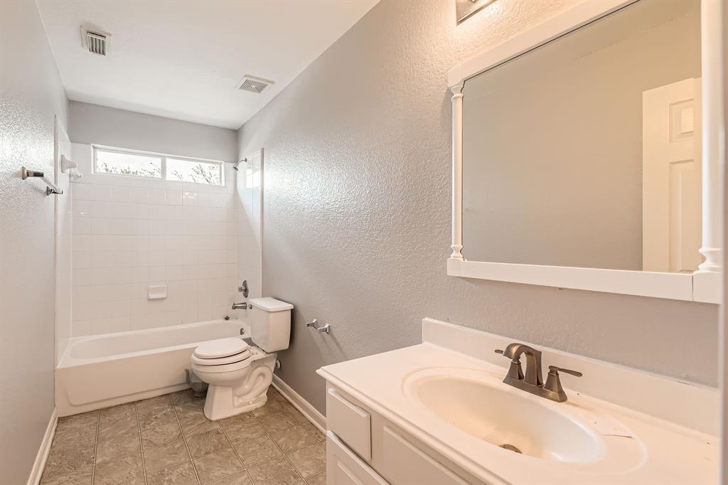 6638 Autumn Sunset Lane, Spring, Texas image 19