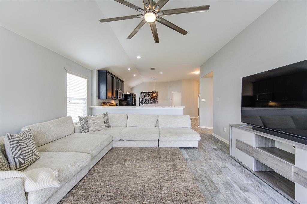 21811 Blossom Grove Lane, Spring, Texas image 19