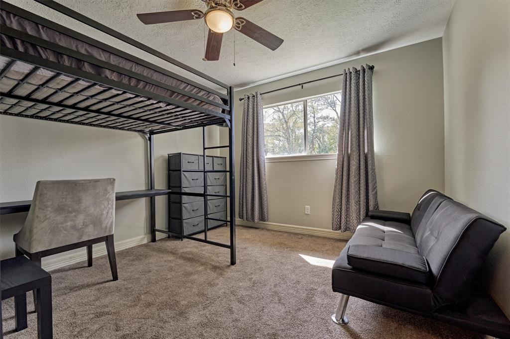 24203 Creekview Drive, Spring, Texas image 20