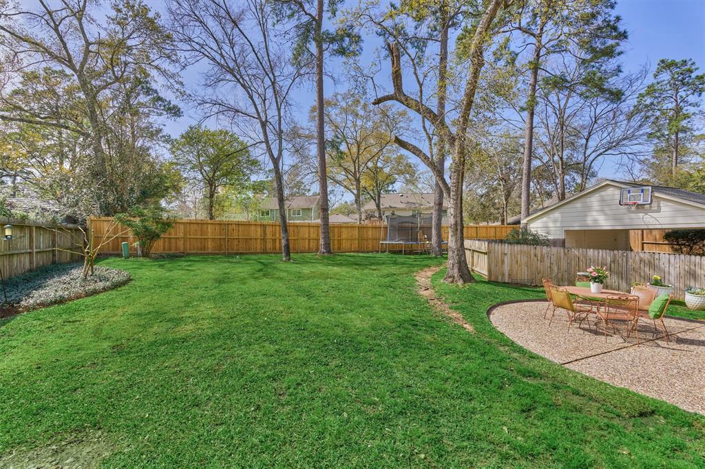 24203 Creekview Drive, Spring, Texas image 26