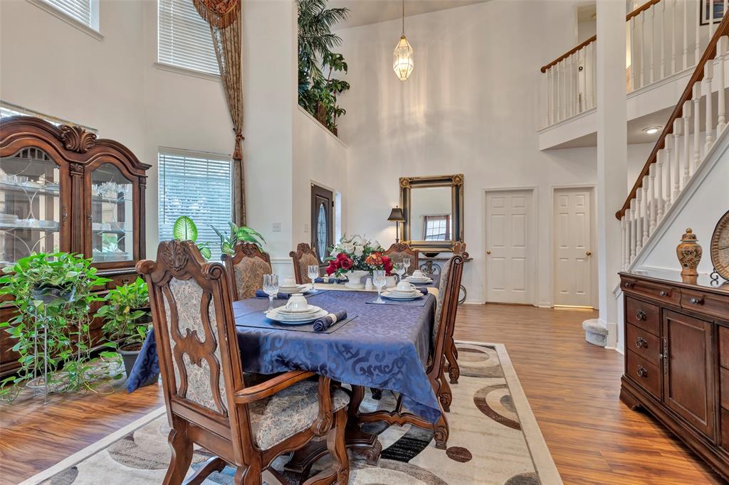 9338 Hudson Bend Circle, Houston, Texas image 9
