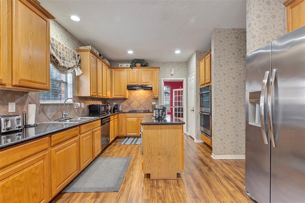 9338 Hudson Bend Circle, Houston, Texas image 13