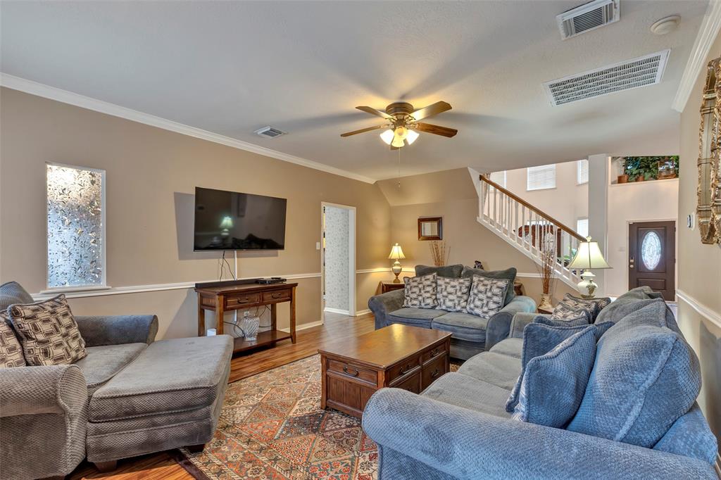 9338 Hudson Bend Circle, Houston, Texas image 20