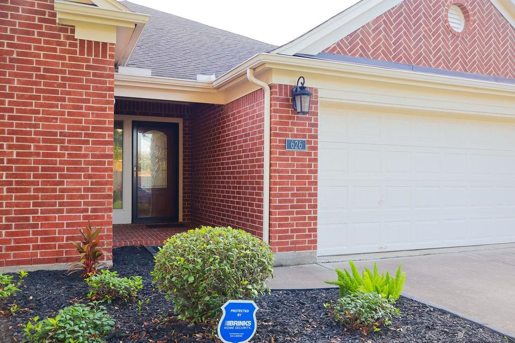 626 Red Oak Canyon Lane
