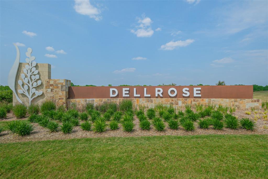 17515 Cypress Hilltop Way, Hockley, Texas image 3