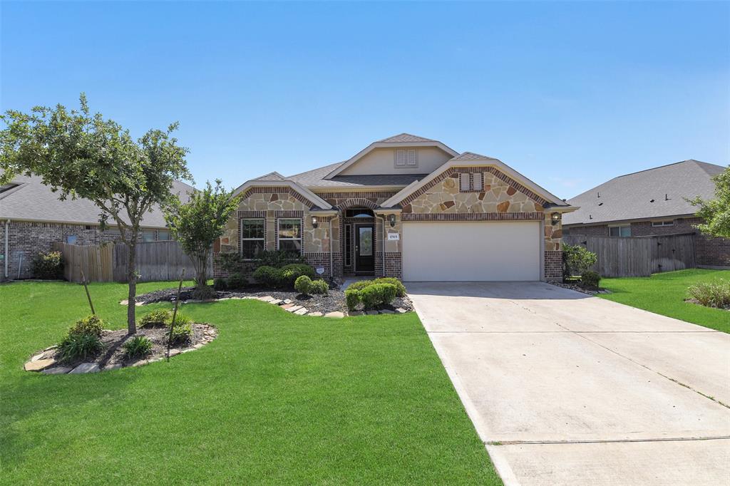 17515 Cypress Hilltop Way, Hockley, Texas image 1