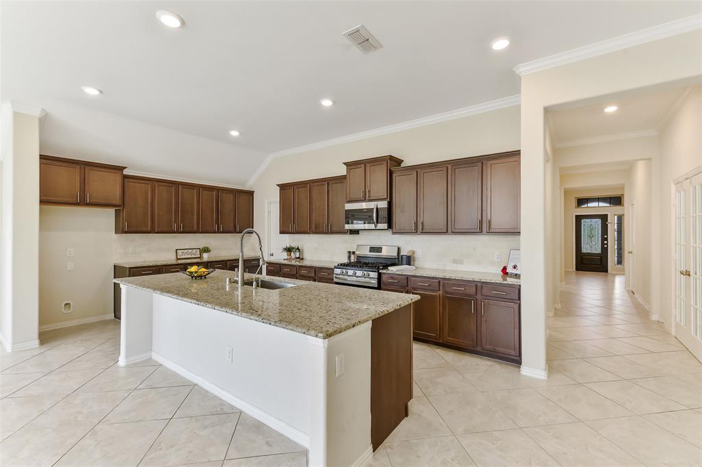17515 Cypress Hilltop Way, Hockley, Texas image 14