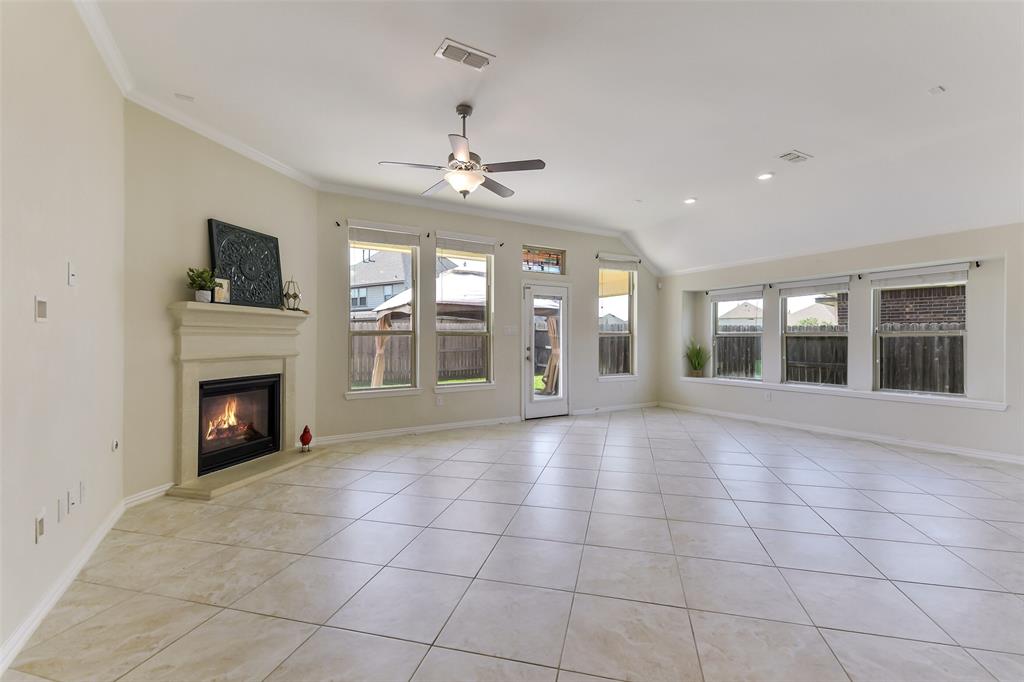 17515 Cypress Hilltop Way, Hockley, Texas image 16