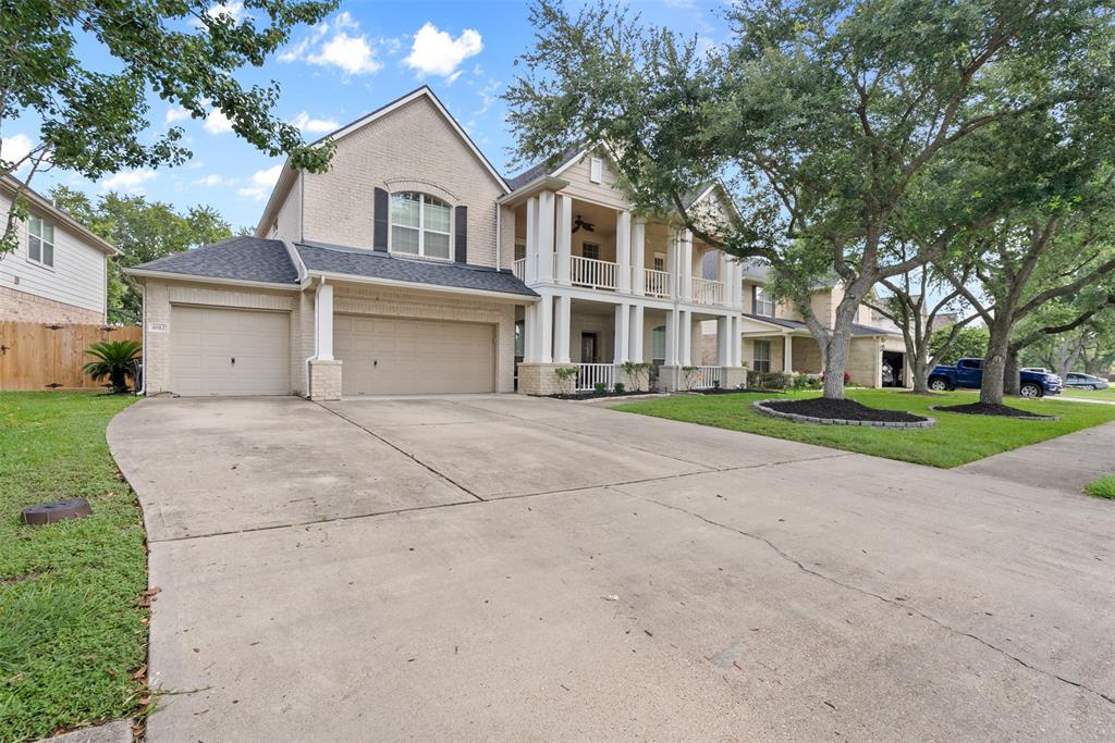 1012 Walnut Pointe