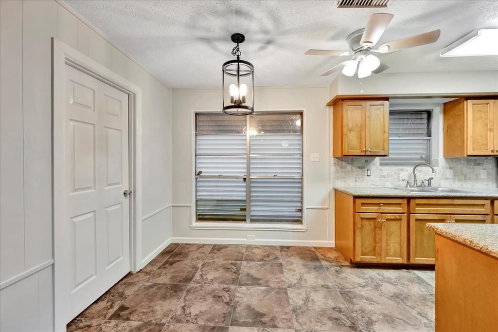 11438 Sageyork Drive, Houston, Texas image 11
