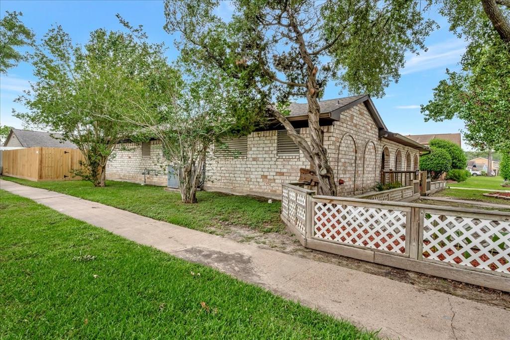 11438 Sageyork Drive, Houston, Texas image 36