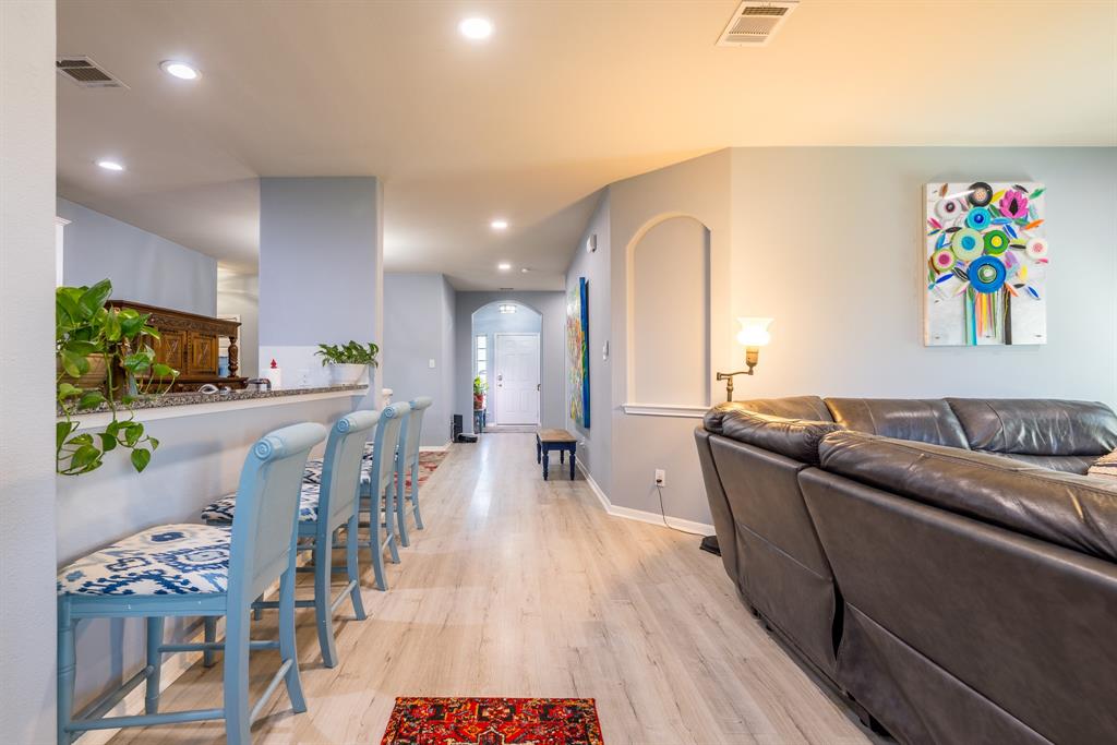 8806 Explorer Drive, Texas City, Texas image 10