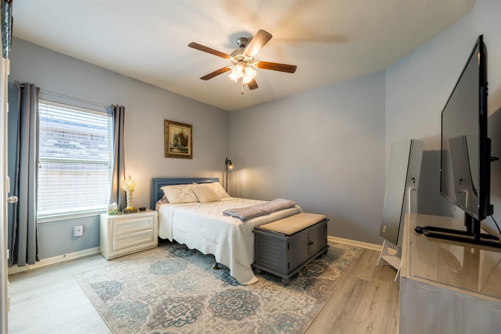 8806 Explorer Drive, Texas City, Texas image 24