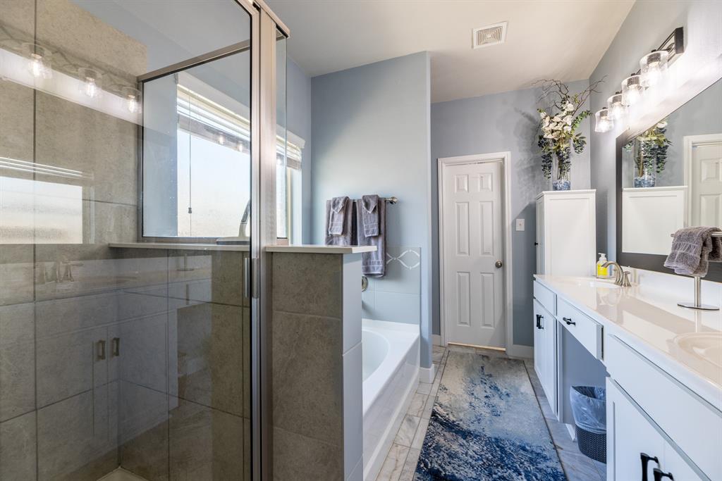 8806 Explorer Drive, Texas City, Texas image 22