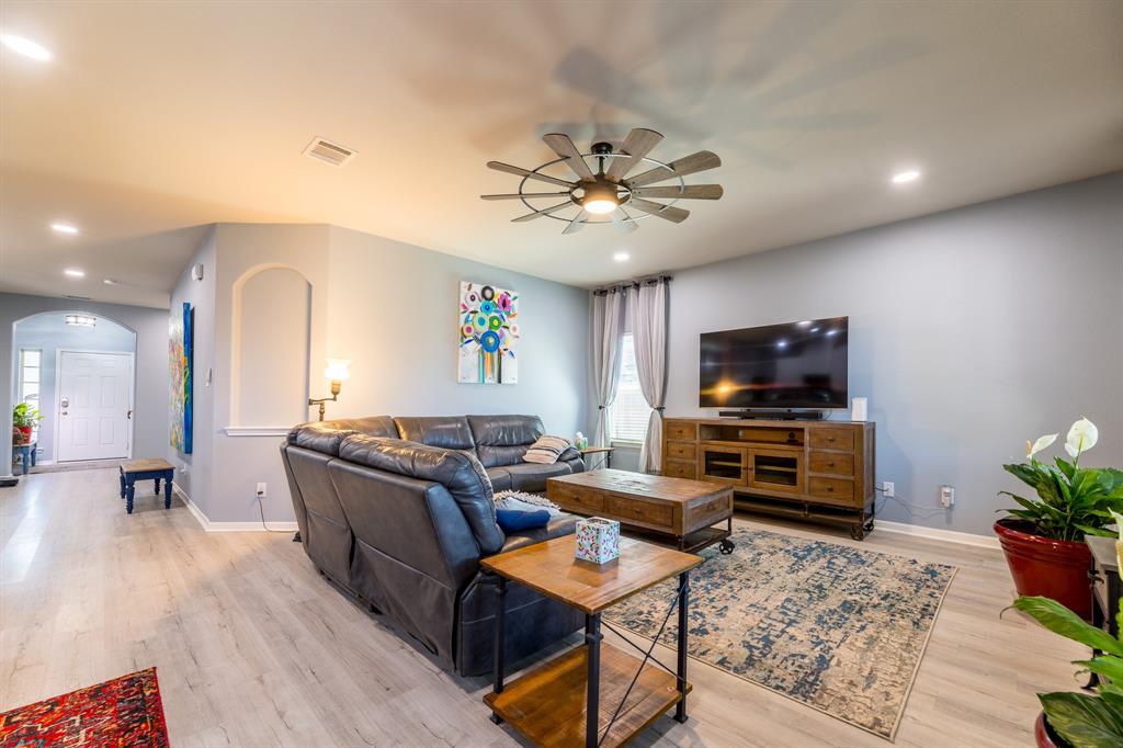 8806 Explorer Drive, Texas City, Texas image 12
