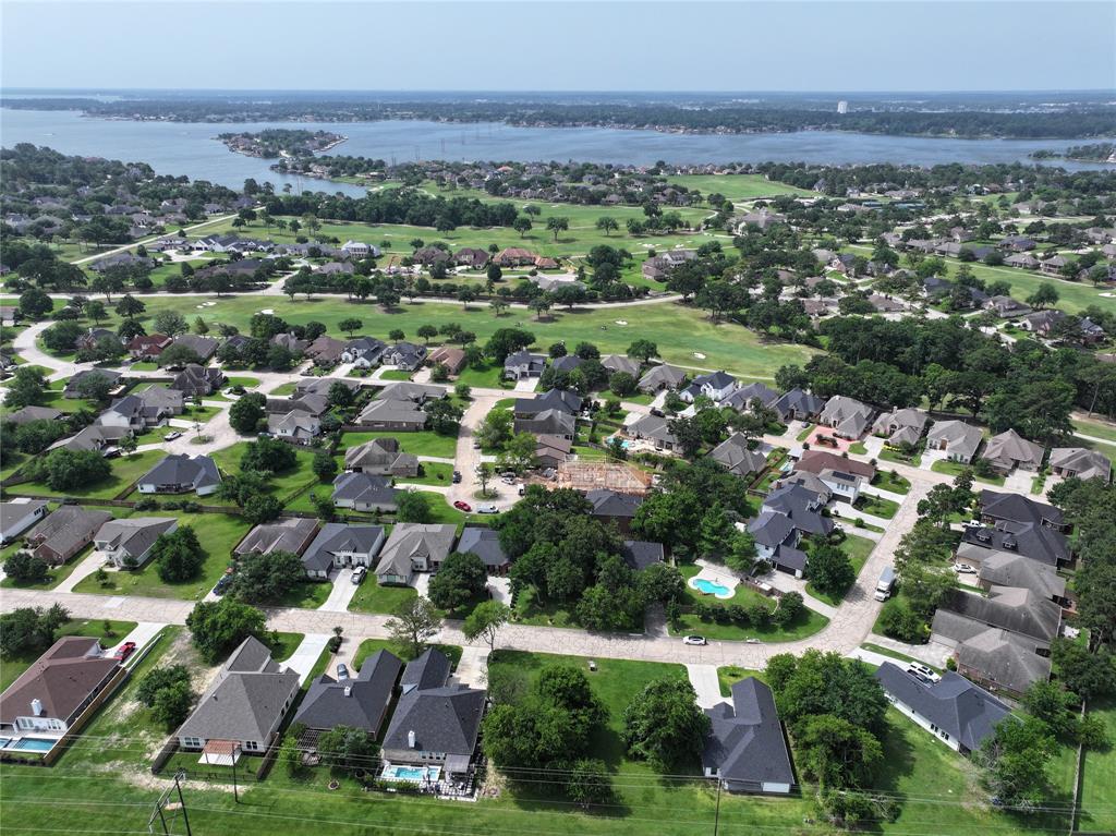 140 Bermuda Circle, Montgomery, Texas image 1