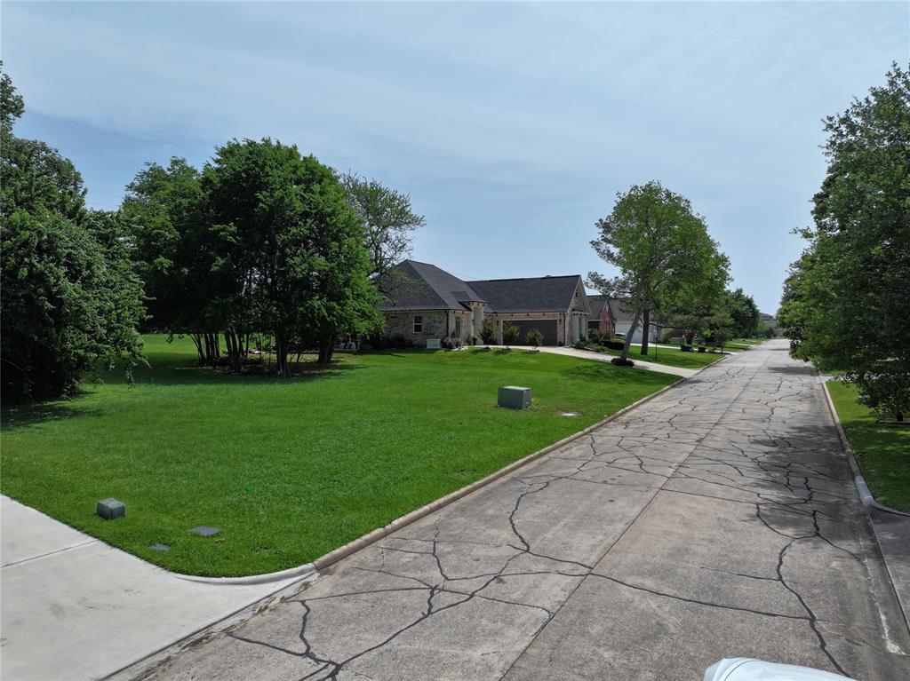 140 Bermuda Circle, Montgomery, Texas image 7