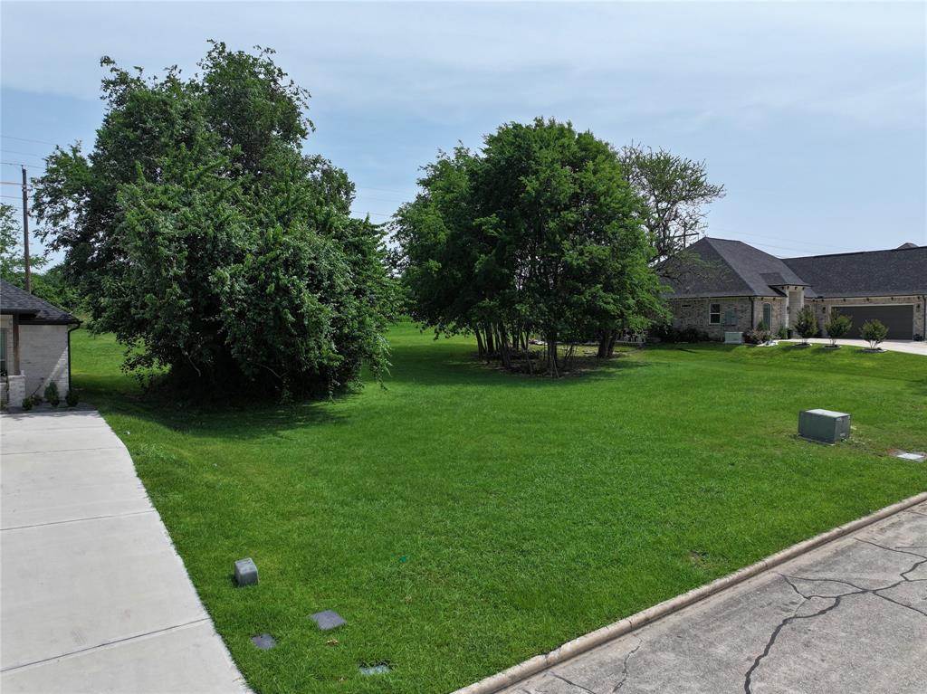 140 Bermuda Circle, Montgomery, Texas image 6