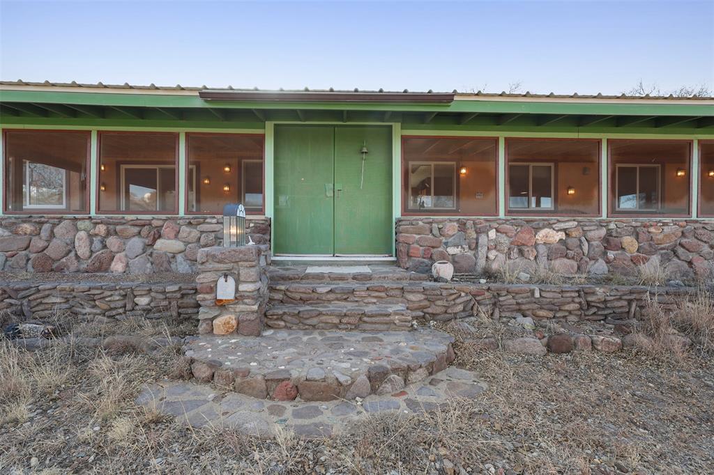 102 Limpia Creek Drive Dr, Fort Davis, Texas image 2